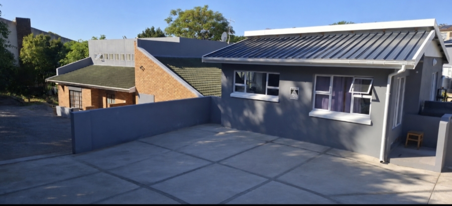 3 Bedroom Property for Sale in Vincent Eastern Cape